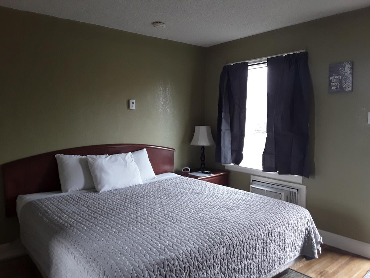Eddy'S Motel Butte Εξωτερικό φωτογραφία