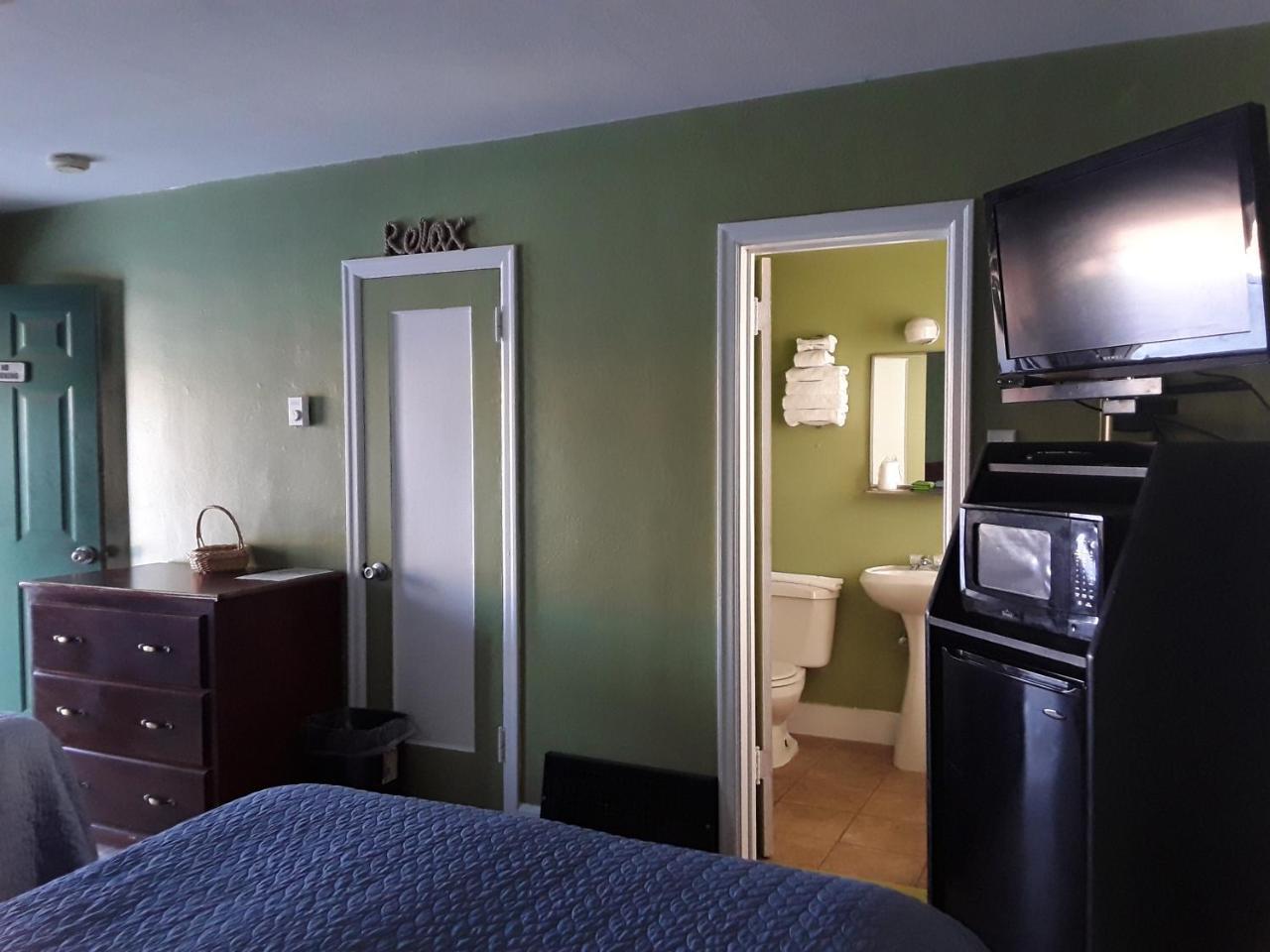 Eddy'S Motel Butte Εξωτερικό φωτογραφία