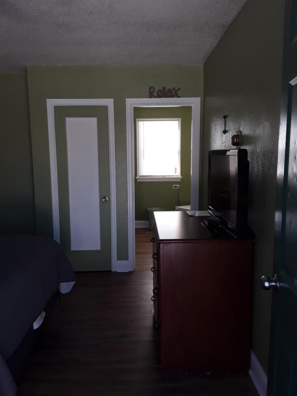 Eddy'S Motel Butte Εξωτερικό φωτογραφία